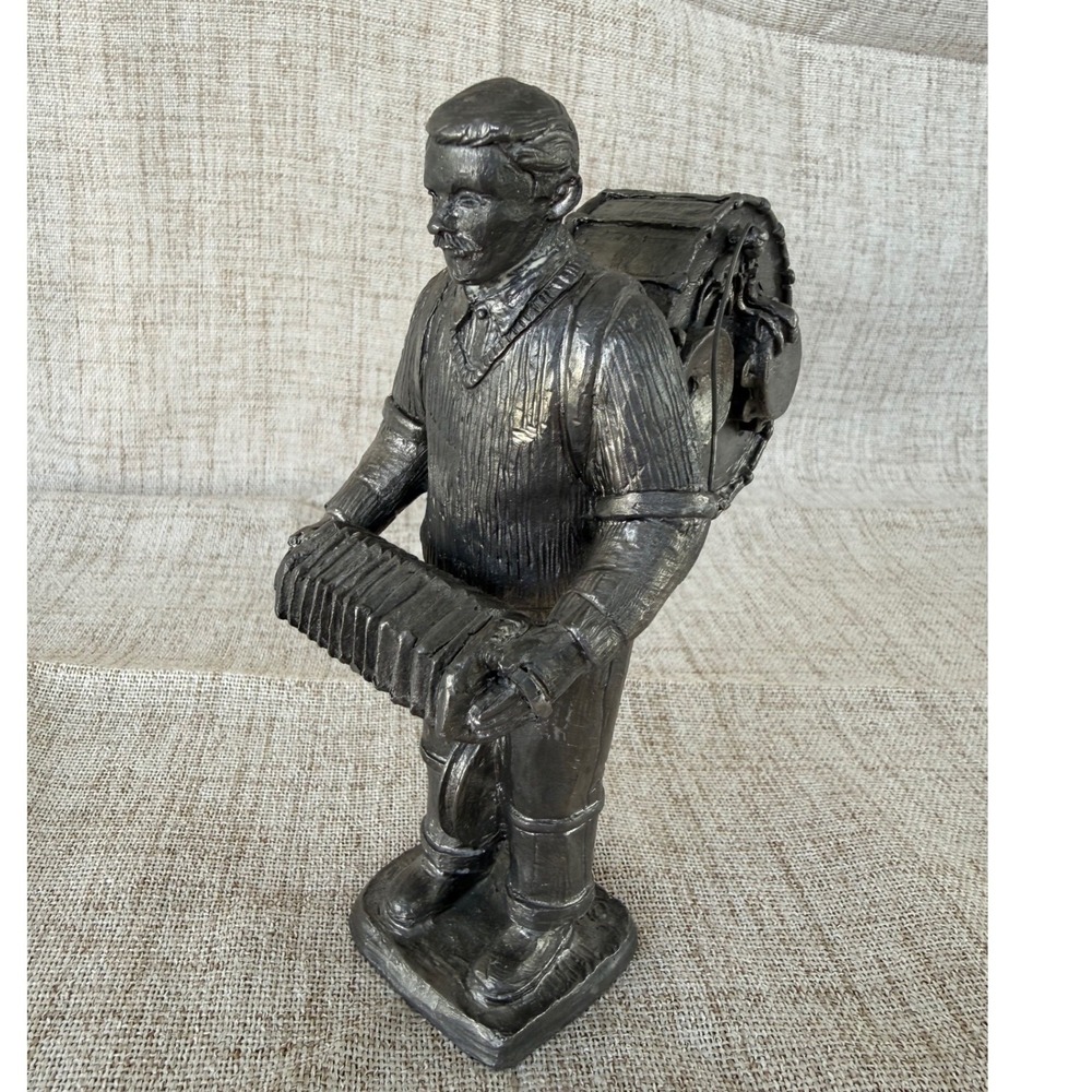 Michael Ricker Handcrafted Pewter One Man Band Figurine Music USA Accordion Drum